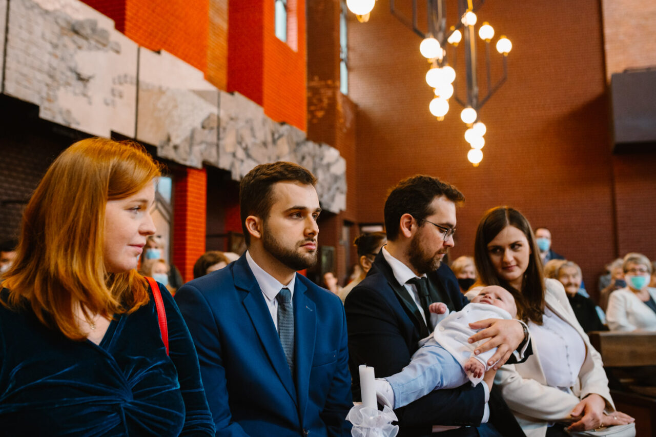 zdjęcia rodziny podczas chrztu w Lublinie