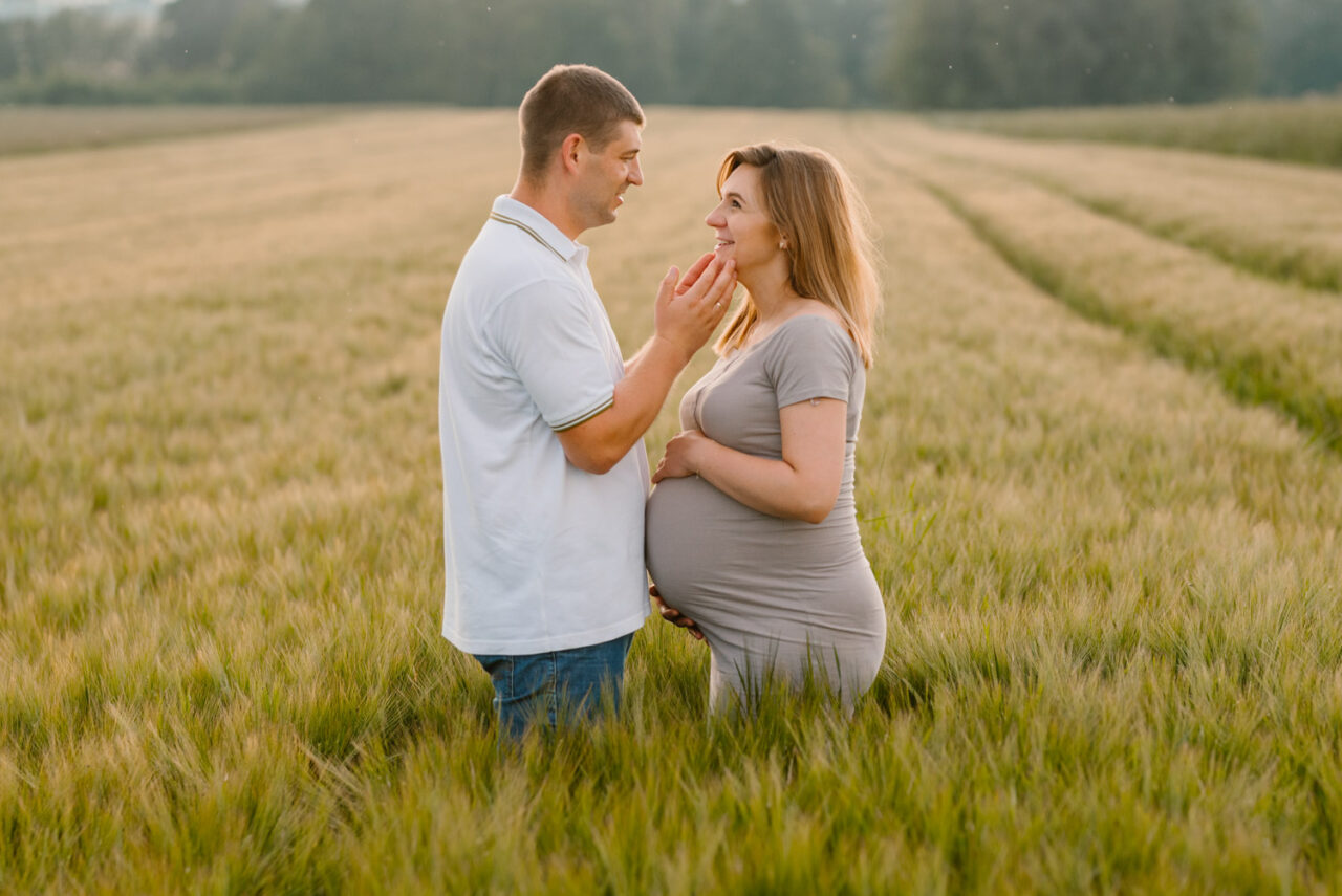 małżeństwo wśród pól