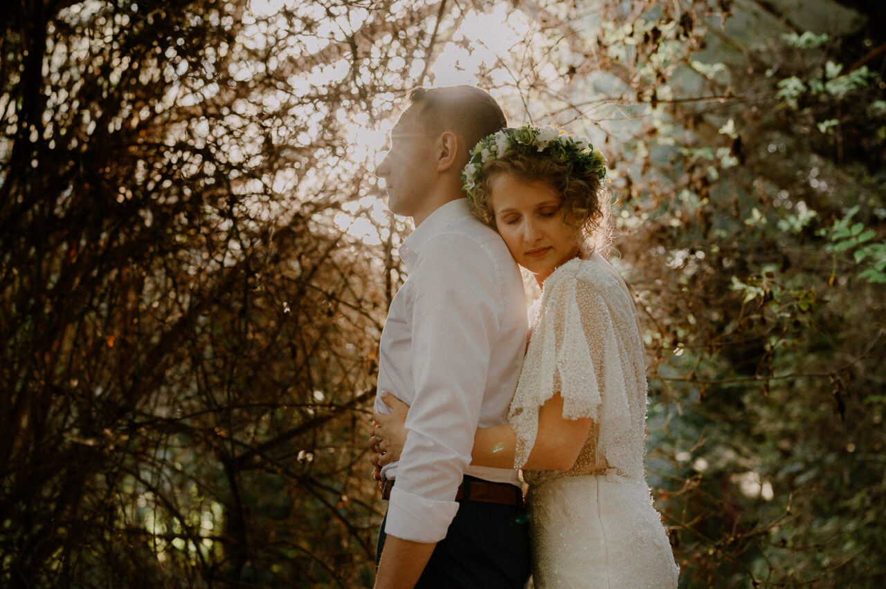 zdjęcia ślubne w opuszczonej szklarni