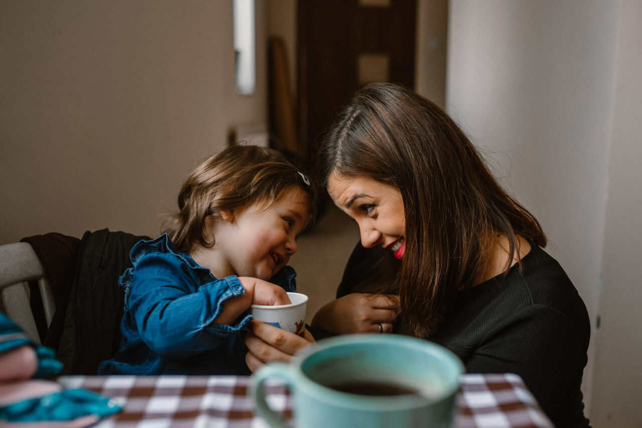 zdjęcia rodzinne w domu